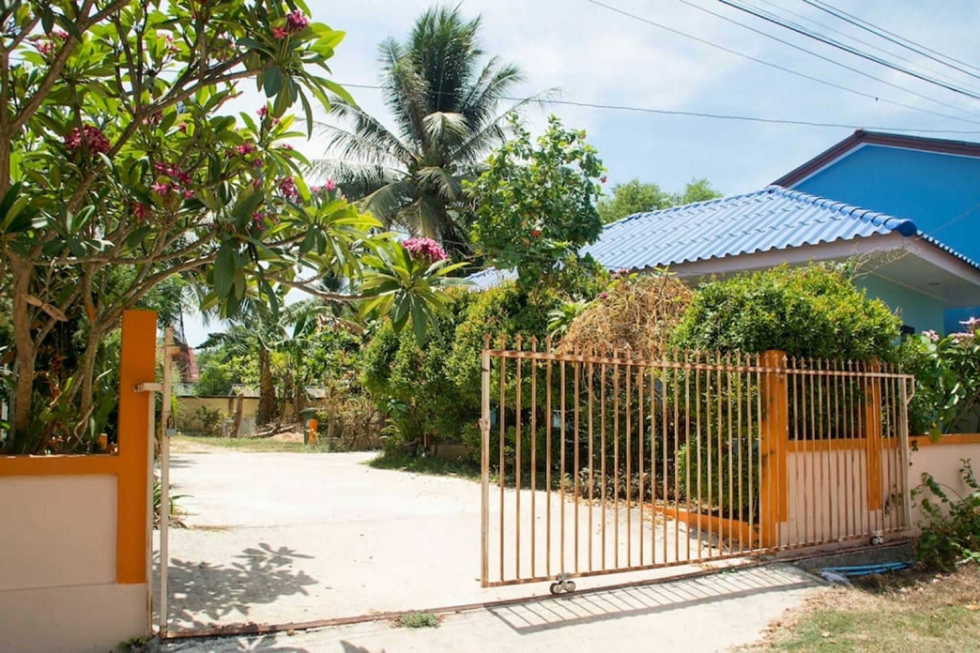 Aquatoria Phuket Bangtao Villa شاطئ سورين المظهر الخارجي الصورة